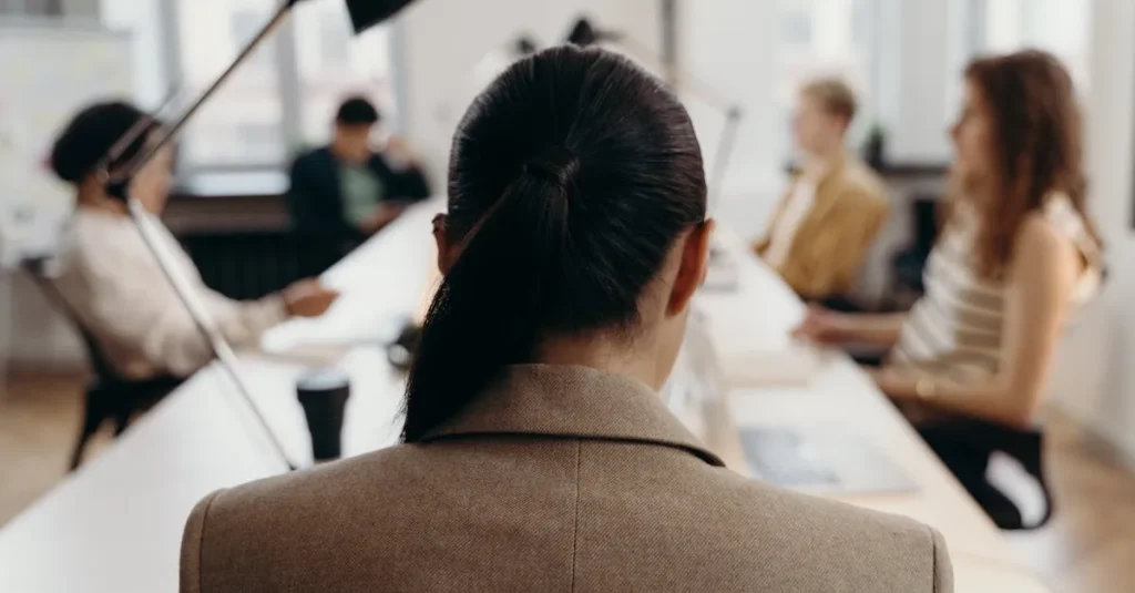 Assédio Moral no Trabalho: Exemplos Comuns e Como se Defender